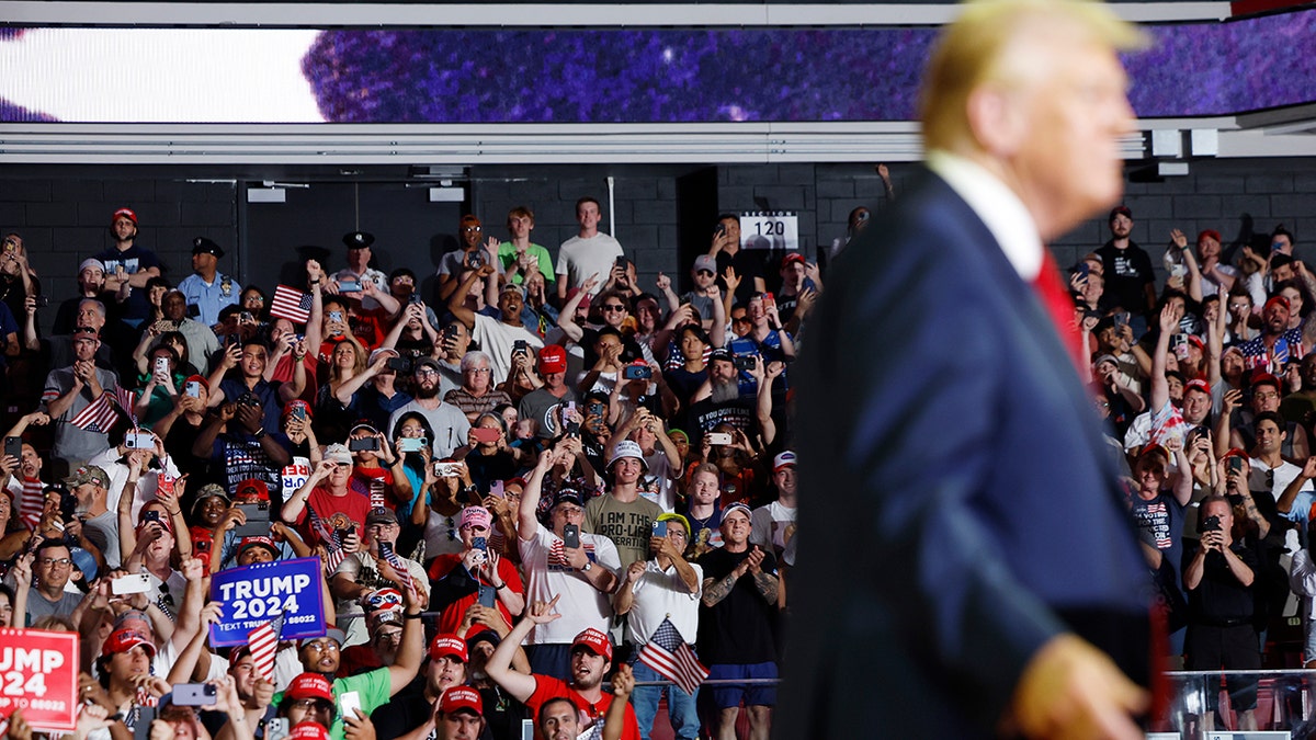 Trump supporters cheering in Philadelphia