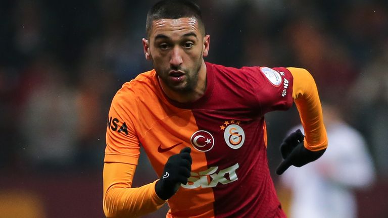 Hakim Ziyech playing for Galatasaray