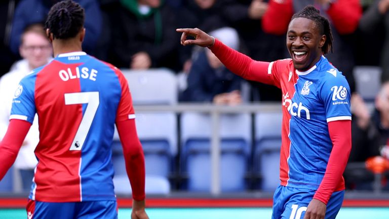 Eberechi Eze of Crystal Palace celebrates scoring his team's second goal with team-mate Michael Olise