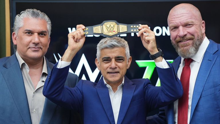 Mayor of London Sadiq Khan (centre) wants to bring Wrestlemania to London