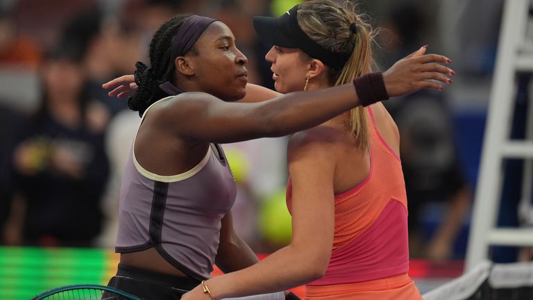 Gauff hugs Badosa after their semi-final match