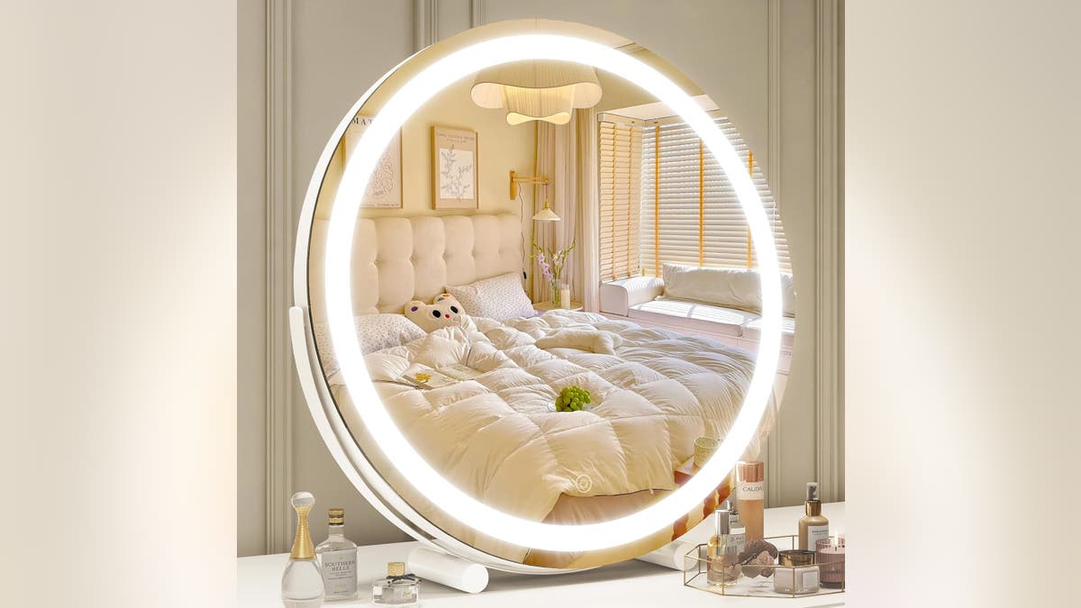 Swivel this mirror wherever it needs to go and adjust the light however you need to. 