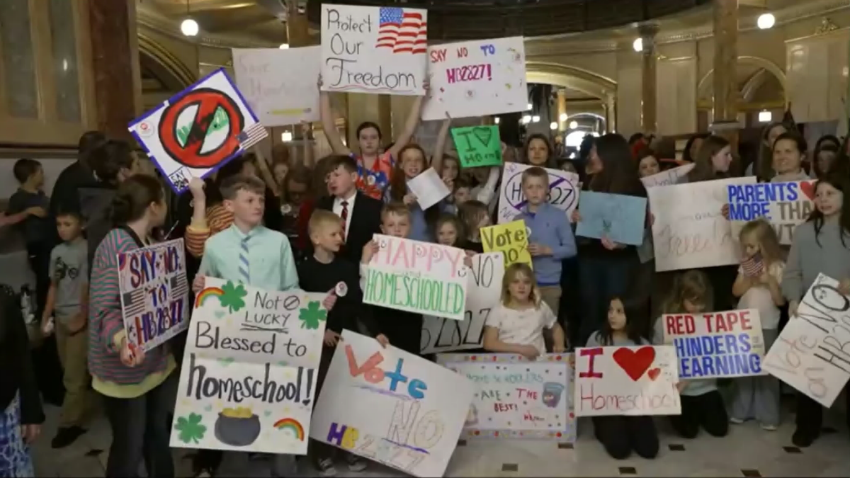 Illinois homeschooling bill protest