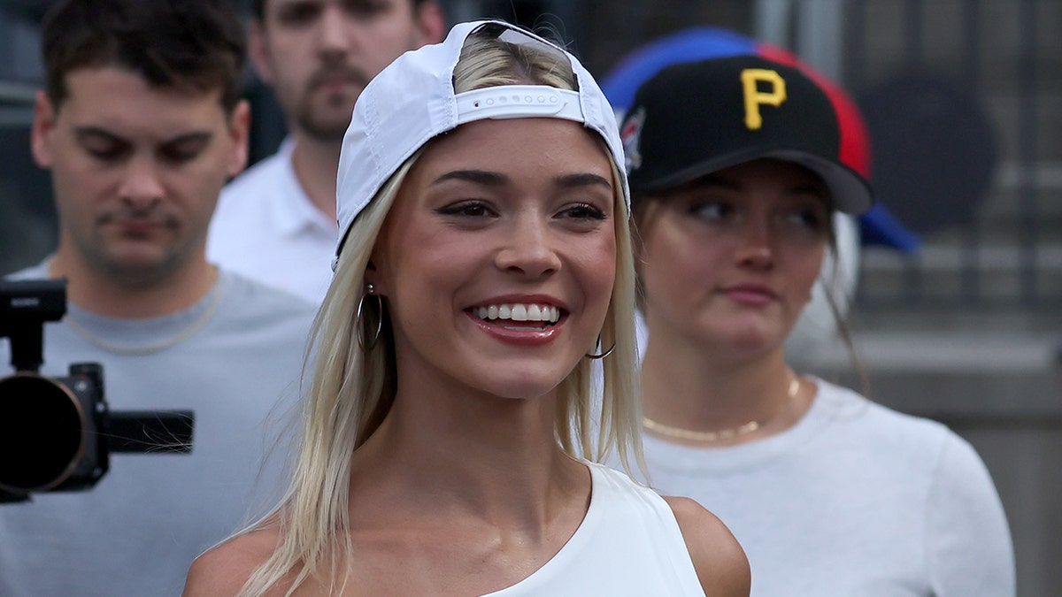 Olivia Dunne at a Mets game