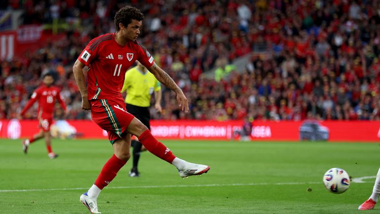 Brennan Johnson comes close to the opener for Wales