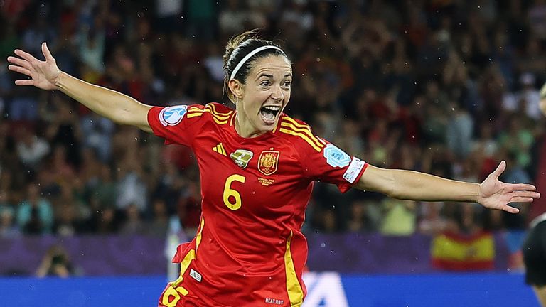 Aitana Bonmati of Spain celebrates scoring her extra-time goal against Germany in the Euro 2025 semi-final