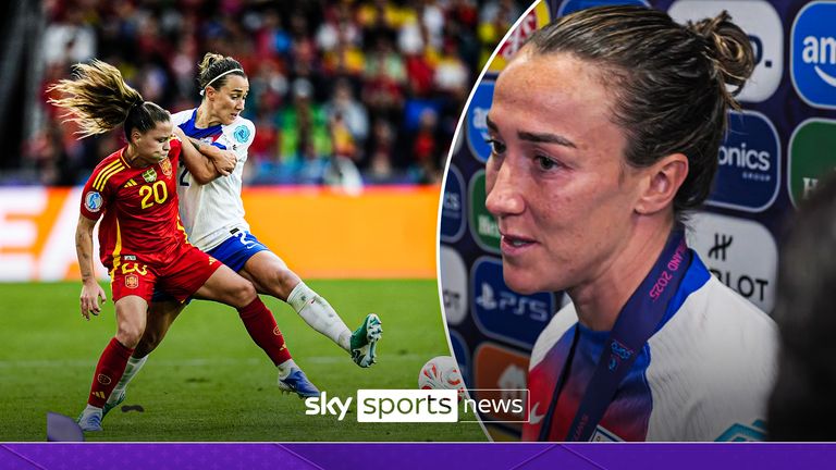 Lucy Bronze confirms she played Euro 2025 tournament on fractured tibia.