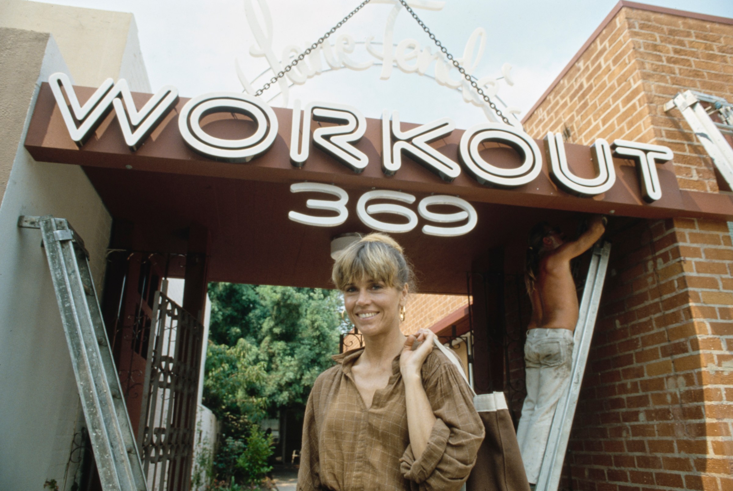 American actress Jane Fonda, at the opening of her ‘Workout’ aerobics studio in Beverly Hills in 1979. (Photo by Michael Montfort/Michael Ochs Archives/Getty Images)