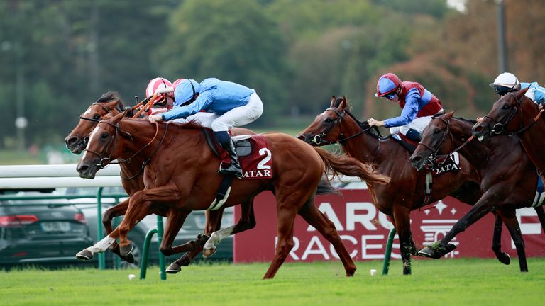 Cualificar (W. Buick) wins Qatar Prix Niel Gr.2 at ParisLongchamp, 07/09/2025, photo: Zuzanna Lupa