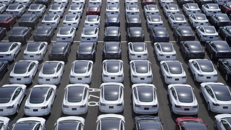 Tesla reverses sales decline in Q3, sells 50k more cars than it built
