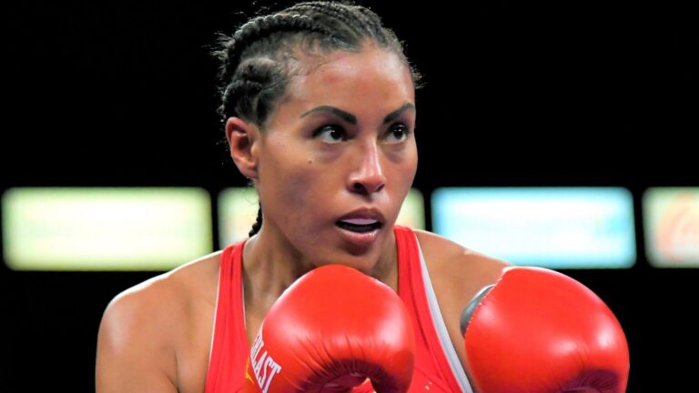 Cecilia Braekhus wins unified world championships to retire and bring an era of women’s boxing to an end | Boxing News