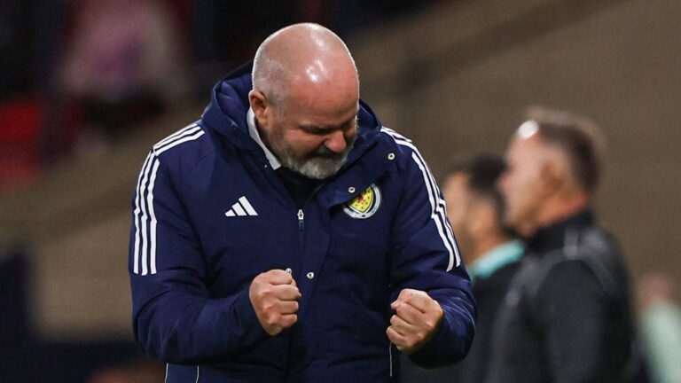 'They never know when they're beat' | Clarke praise for battling Scotland
