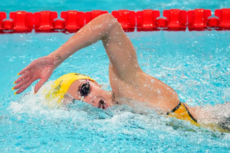 Ariarne Titmusin action.