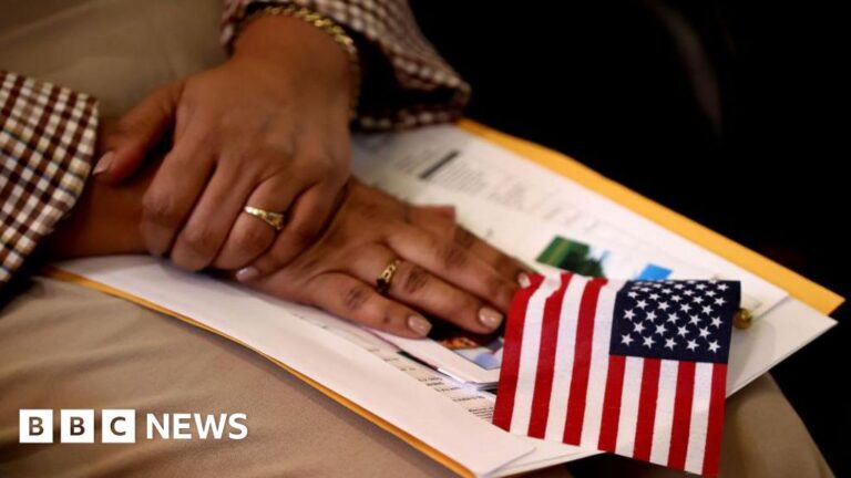 Shutdown cancels US citizenship ceremonies