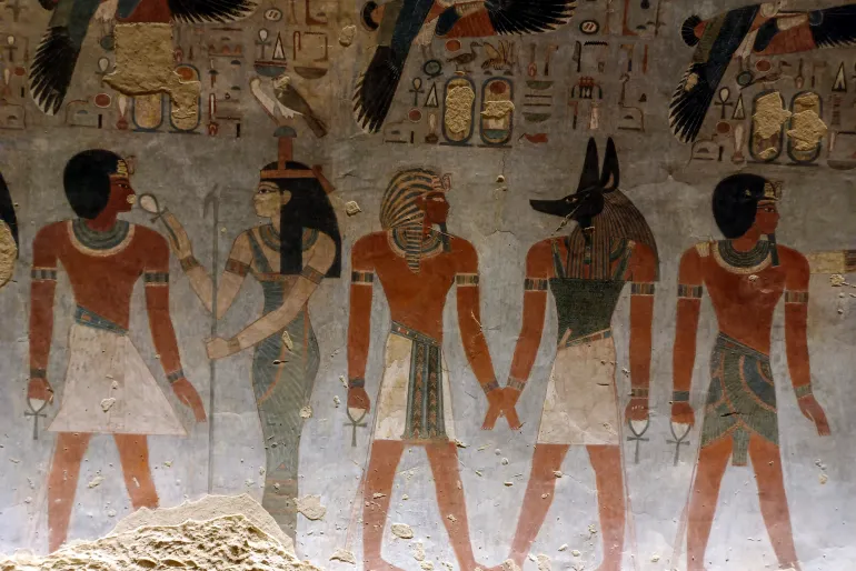 epa12429705 Ancient Pharaonic drawings inside the newly-opened Tomb of Pharaoh Amenhotep III in Luxor, Egypt, 04 October 2025. The tomb, first discovered around 1799, was opened to the public on 04 October following two decades of restoration led by UNESCO. EPA/STRINGER