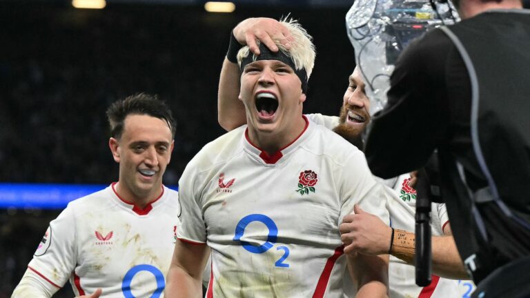 England vs Australia LIVE! Pollock scores crucial second vs Wallabies