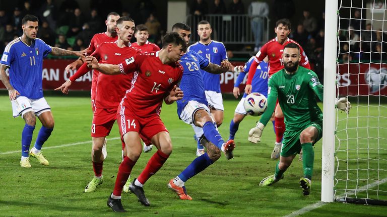 Italy forced Norway to wait to qualify for the World Cup by beating Moldova
