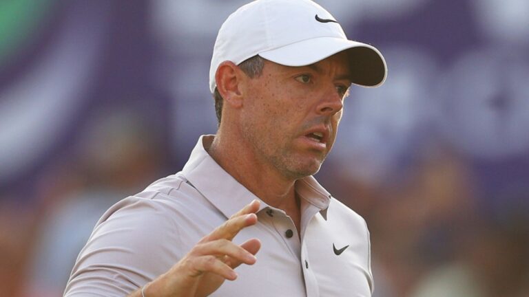 DP World Tour Championship: Rory McIlroy shares lead on congested leaderboard as Tyrrell Hatton stays in Race to Dubai contention | Golf News