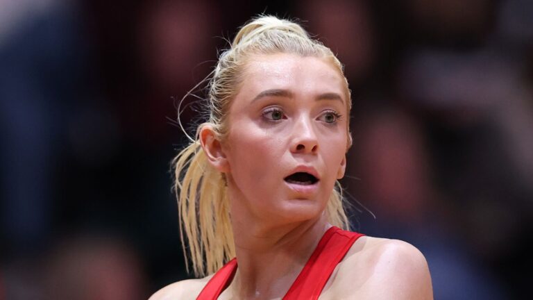 Vitality Roses: England fall to 55-49 loss against New Zealand as Silver Ferns win Vitality International series decider | Netball News