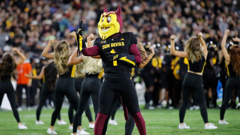 September 26, 2025:Arizona State Sun Devils mascot entertaining the crowd during the game between Texas Christian University and the Arizona State University Sun Devils at Mountain America Stadium in Tempe, Arizona. .Michael Cazares/CSM. (Credit Image: .. Michael Cazares/Cal Sport Media) (Cal Sport Media via AP Images)