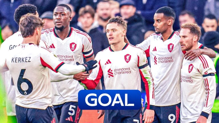 Isak opens the scoring with his first Liverpool PL goal!
