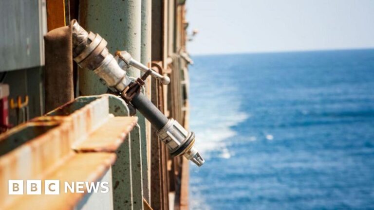 Attackers fire grenades and board vessel off Somali coast