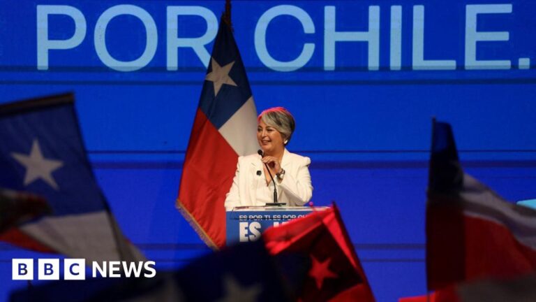 Communist and far-right candidates head to Chile presidential run-off