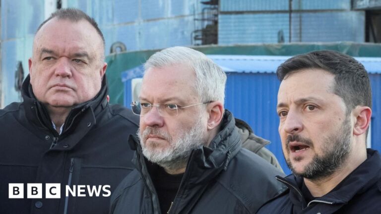 Major corruption scandal engulfs top Zelensky allies