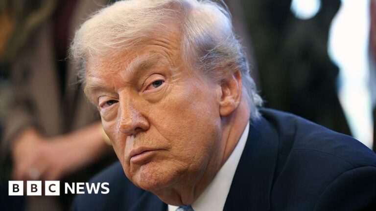 Trump tells airlines Venezuelan airspace should be considered closed