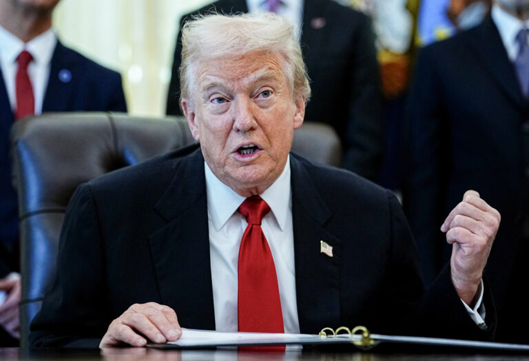 Trump’s Violent Rhetoric Is FLAMING As He Endorses ‘Hang Them’ Message After Calling For Democrats’ Arrests: ‘Punishable By Death’!!