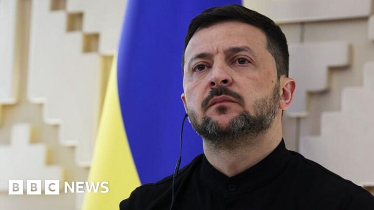 Volodymyr Zelensky warns against giving away territory to Russia, as latest Ukraine talks end