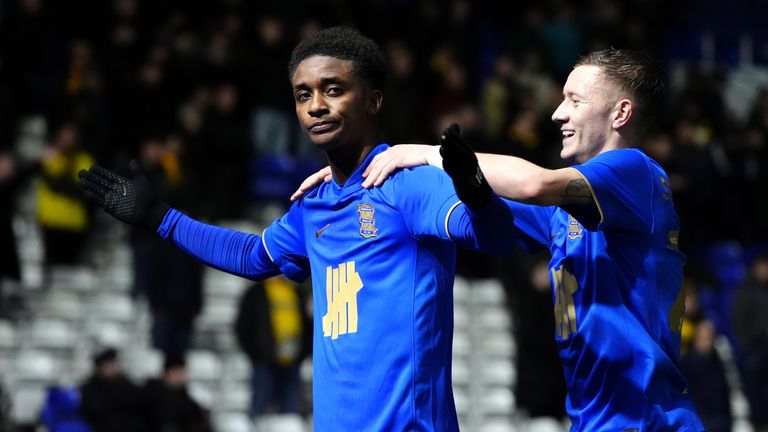 Demarai Gray and Jay Stansfield celebrate together