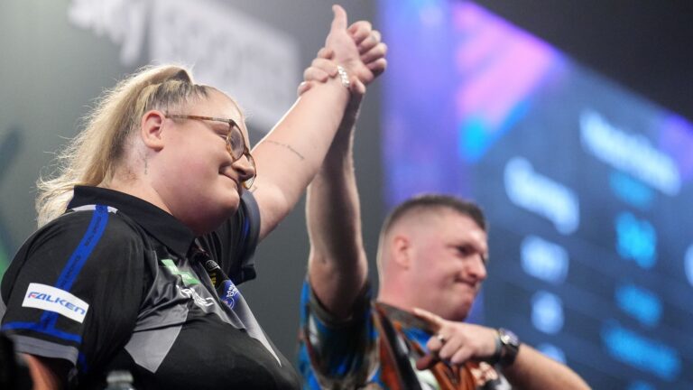 World Darts Championship: Beau Greaves beaten in final-set thriller by Daryl Gurney to suffer first-round exit at Alexandra Palace | Darts News