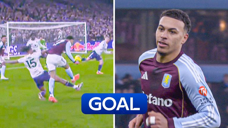 Rogers scores his second for Aston Villa against Man Utd