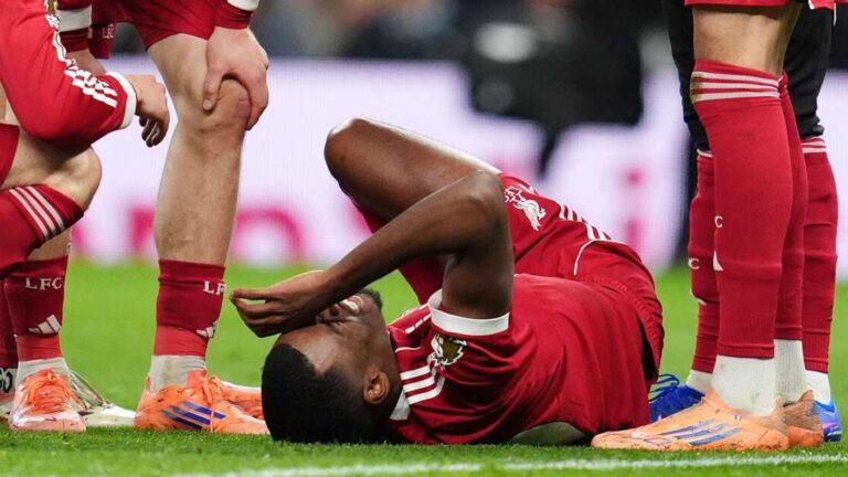Alexander Isak injury: Liverpool confirm Sweden striker suffered leg fracture after Micky van de Ven challenge | Football News