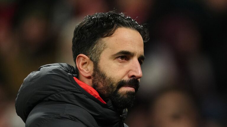 Man Utd boss Ruben Amorim says media pressure meant team couldn’t change formation as Bruno Fernandes remains on sidelines | Football News