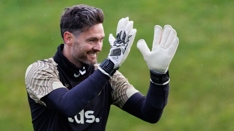 Craig Gordon: Hearts goalkeeper not pushing for January move to bolster Scotland World Cup hopes | Football News