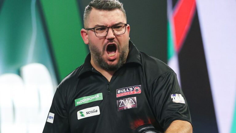 PDC Tour Q-School: Cristo Reyes secures return after five years while two debutants to join professional circuit | Darts News