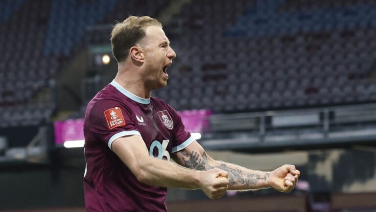 Burnley 5 – 1 Millwall