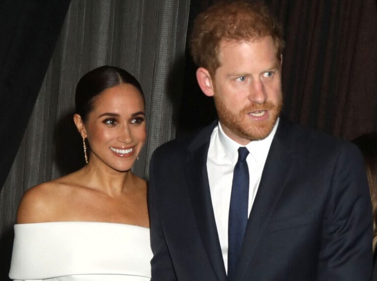 Meghan Markle & Prince Harry Go Back To THIS Familiar Group After Series Of Staffing Shakeups! Interesting…