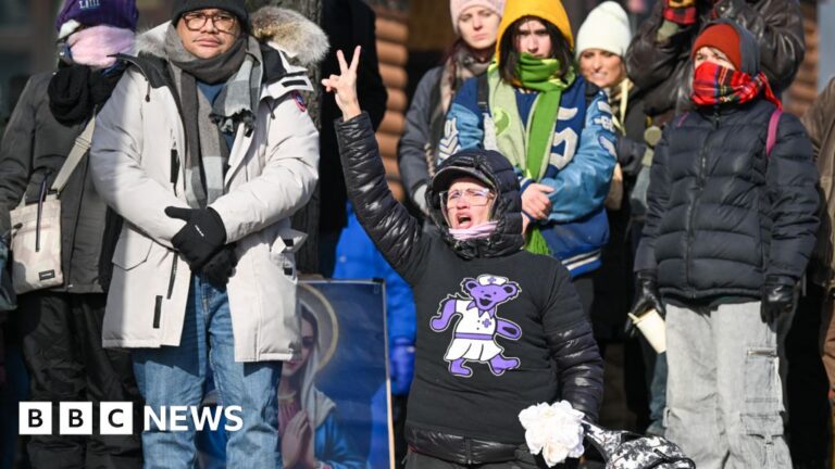 Minneapolis protesters march against ICE as governor urges Trump to remove agents
