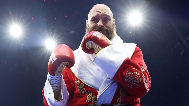 Tyson Fury’s next challenger? After their sparring ‘drama’ Agron Smakici looks to fight Fury in comeback bout | Boxing News
