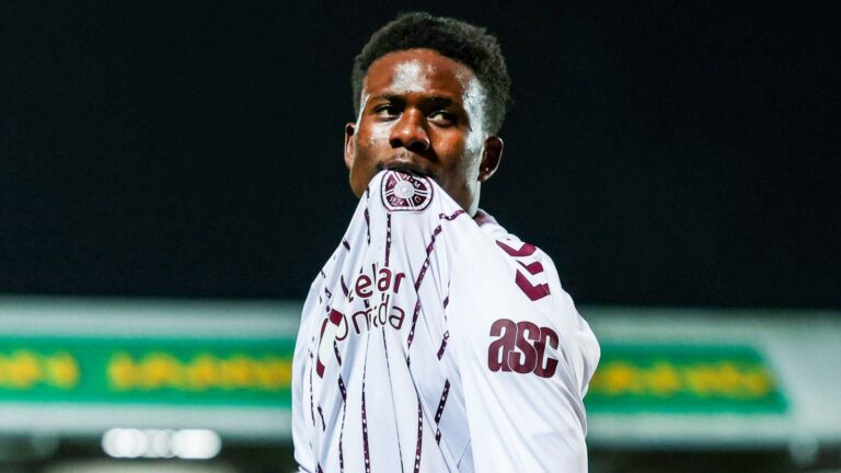 Dundee Utd 0 – 3 Hearts