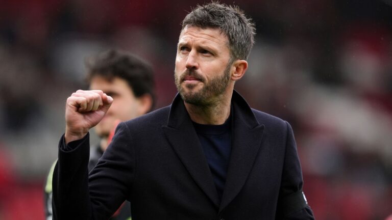 Michael Carrick: Manchester United won’t be forced into making managerial appointment now by wins, says Gary Neville | Football News