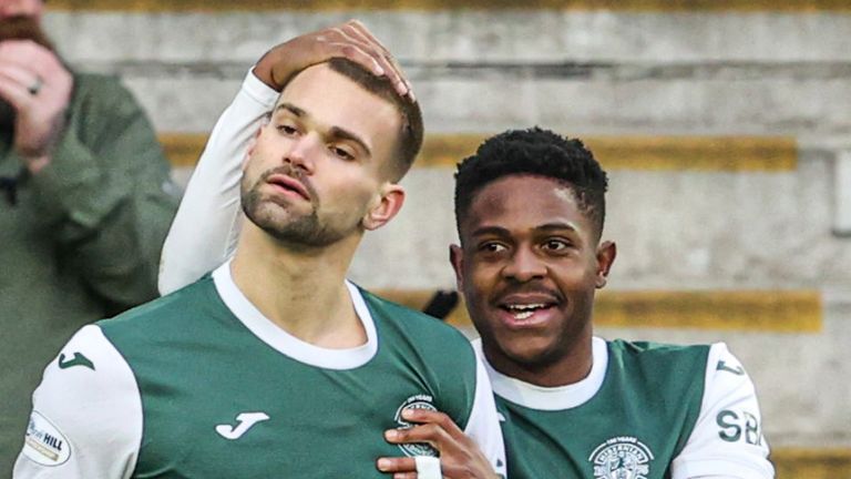EDINBURGH, SCOTLAND - FEBRUARY 14: Hibernian's Ante Suto celebrates with Miguel Chaiwa as he scores to make it 2-0 during a William Hill Premiership match between Hibernian and St Mirren at Easter Road, on February 14, 2026, in Edinburgh, Scotland. (Photo by Alan Harvey / SNS Group)