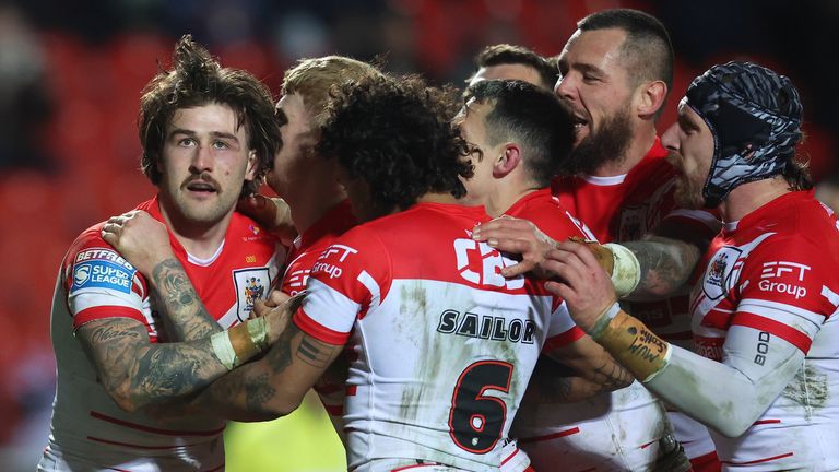 Joe Shorrocks' converted try helped Saints bring things back level