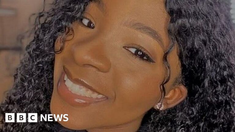 Aspiring Nigerian singer dies after being bitten by a snake