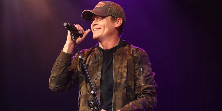 Brad Arnold, Founder & Lead Singer of 3 Doors Down, Dies at 47 | 3 Doors Down, Brad Arnold, RIP | Celebrity News and Gossip | Entertainment, Photos and Videos