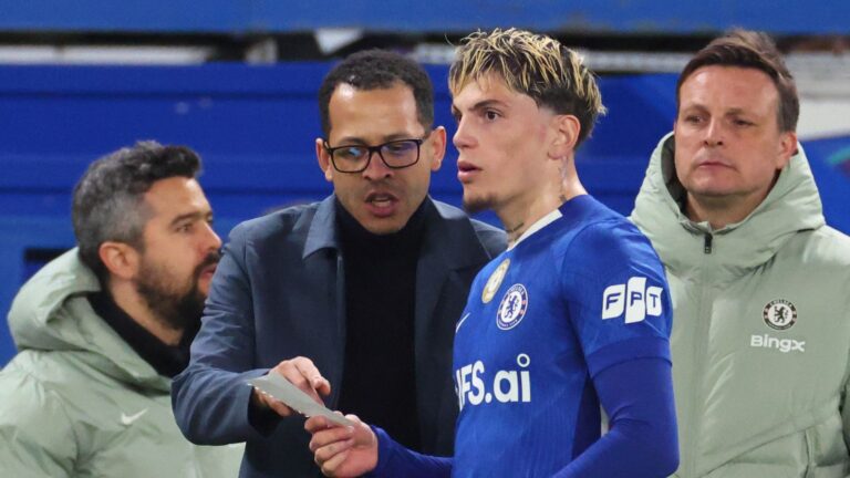 Chelsea: Liam Rosenior addresses Enzo Fernandez’s future, team news leaks and note passed to Alejandro Garnacho ahead of Everton | Football News
