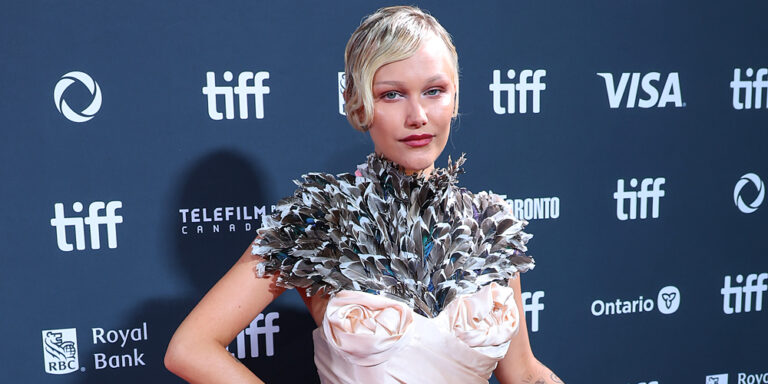 Grace Vanderwaal Cancels Music Tour Over Mental Health Struggles | Grace VanderWaal | Celebrity News and Gossip | Entertainment, Photos and Videos